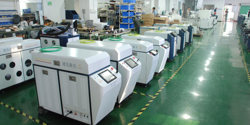 通發(fā)激光TFL-80PF<a href='http://www.rzjjw.com/product/2.htm' class='text_a'>光纖<a href='http://www.rzjjw.com' class='text_a'>激光焊接機(jī)</a></a>